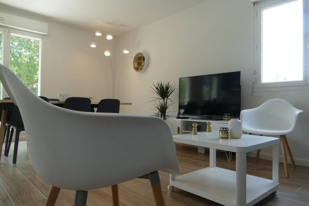 Disneyland Paris, Appartement 70M², Parking Prive Serris Kültér fotó
